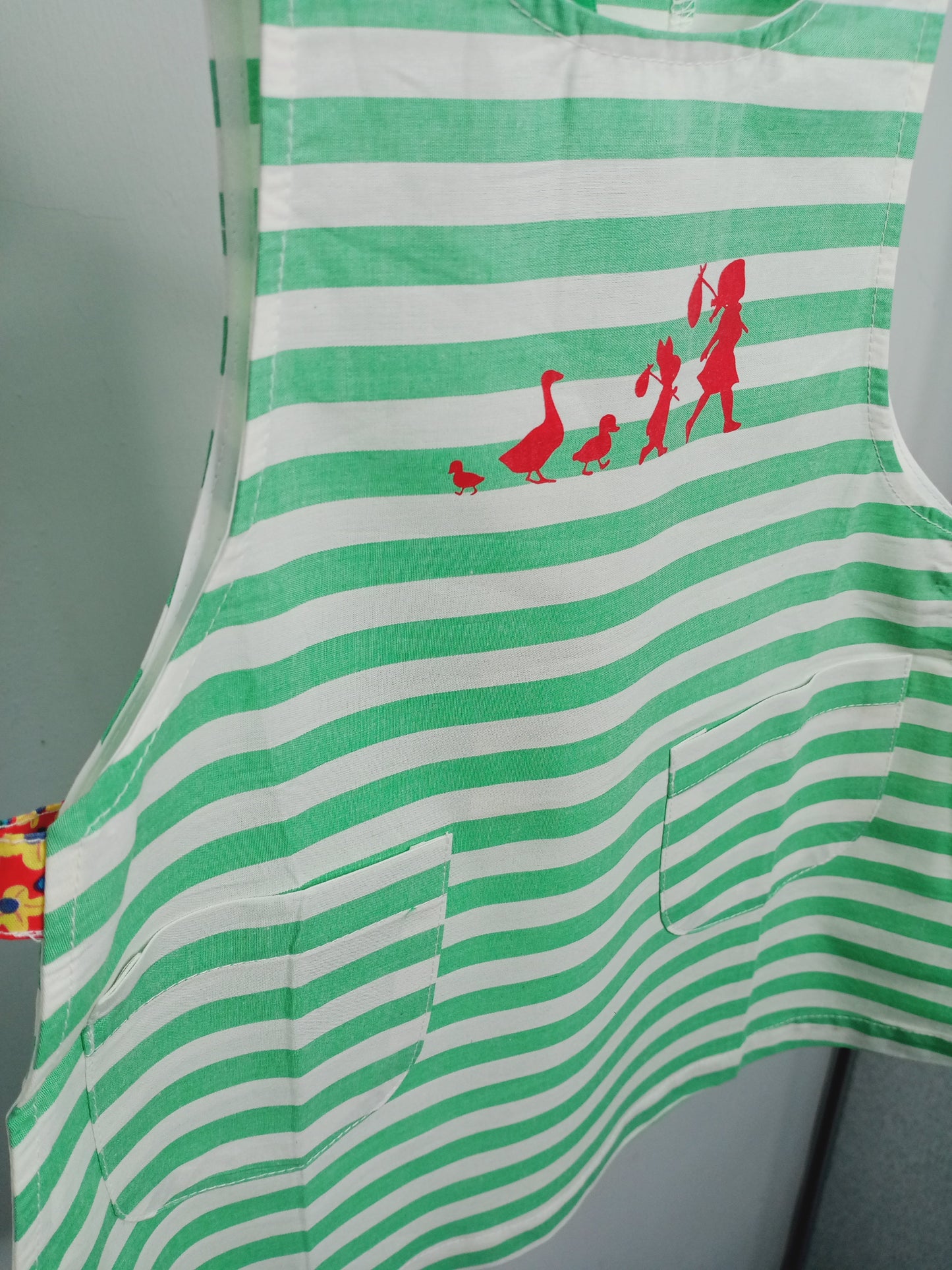 Green-striped Sleeveless Top ( Made in Korea)