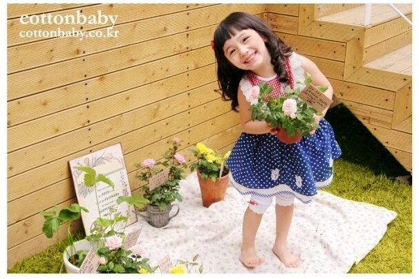 Luxury Girls Floral Embroidery Top ( Made in Korea)
